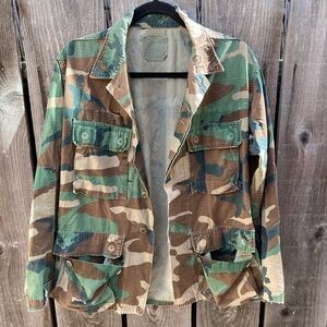 Men's Vintage Unbranded Jacket Camo Button-Down NO SIZE DISTRESSED 80s Grunge